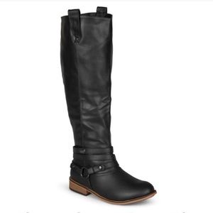Wide-calf riding boot
